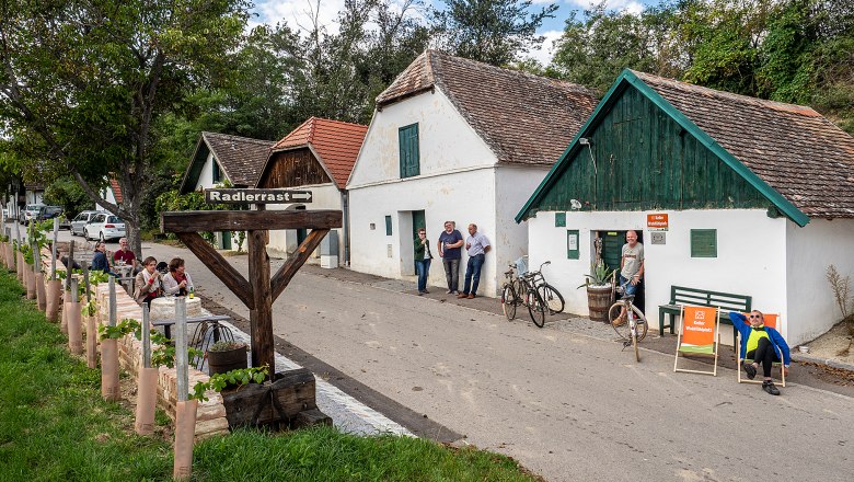 Kellerwohlfühlplatz in Mailberg, © Initiative Pulkautal / P. Mödl