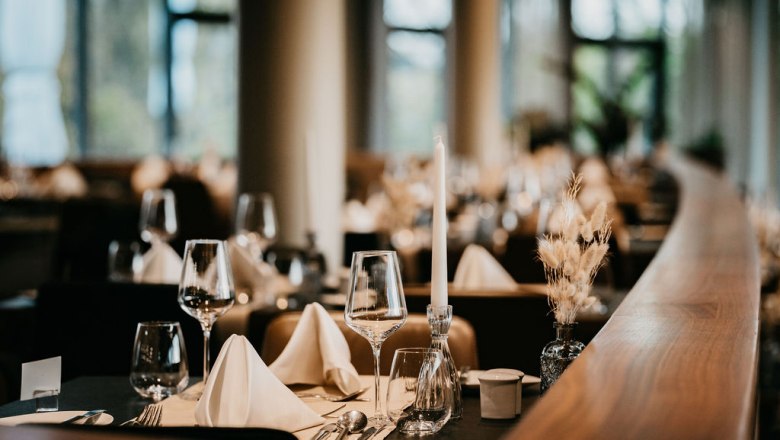 Copyright Victor Liska, &copy; Victor Liska