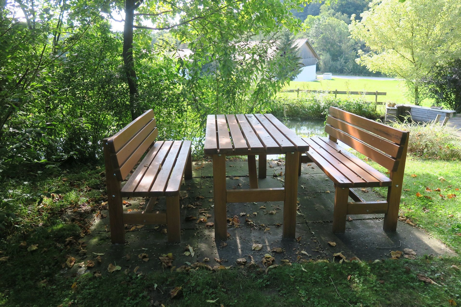 Posezení u rybníka v rekreačním domě Dörrmühle