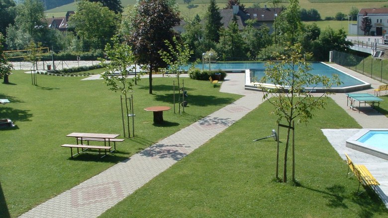 Randegg mountain pool, &copy; zVg Gemeinde Randegg