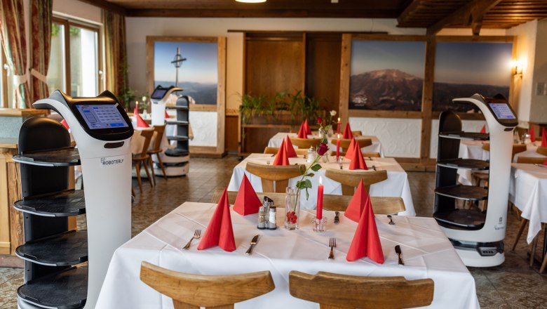 sedačkov&aacute; lanovka, &copy; Kuhnert Rudolf