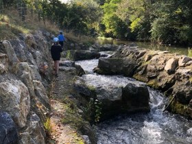 Př&iacute;rodn&iacute; průchody pro ryby v povod&iacute; řeky Triesting, &copy; Wienerwald Tourismus GmbH