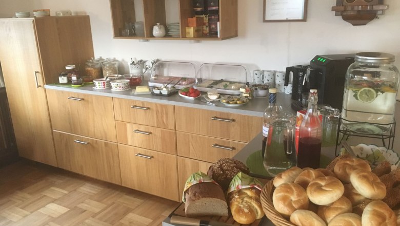 strassbauer_lothspieler_buffet, &copy; Lothspieler