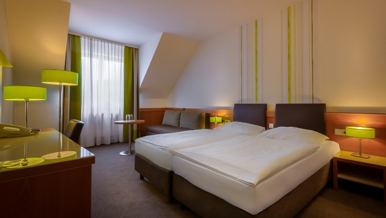 City Hotel double room, &copy; &copy; Markus Jung, MJM Photography
