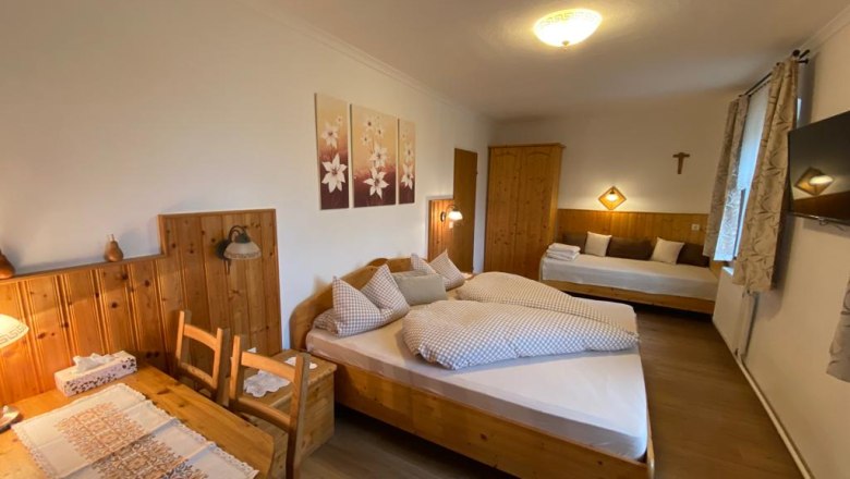 strassbauer_lothspieler_rosenhofbirn_image2, &copy; Lothspieler