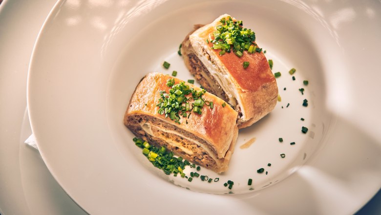 Traditional meat strudel, © Niederösterreich Werbung/Andreas Hofer