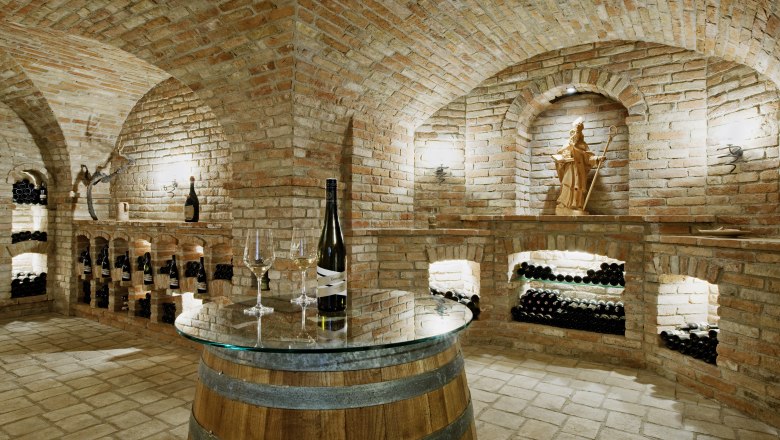 Vaulted cellar, © Benedikt