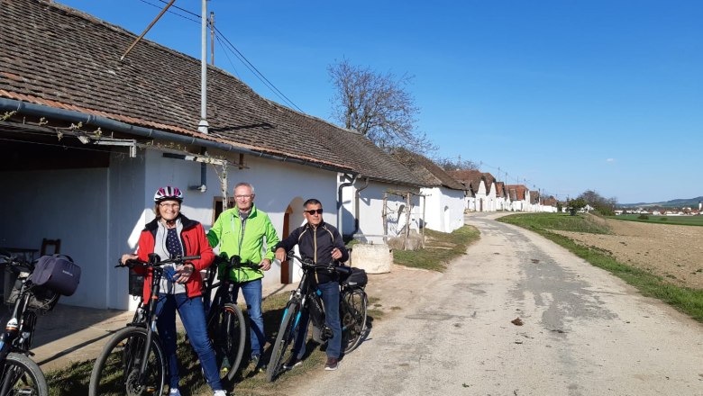 Radtour durch die Kellergasse, © Gästehaus Maresi
