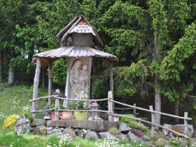 Baumstamm Madonna, &copy; Brigitte Hofschwaiger