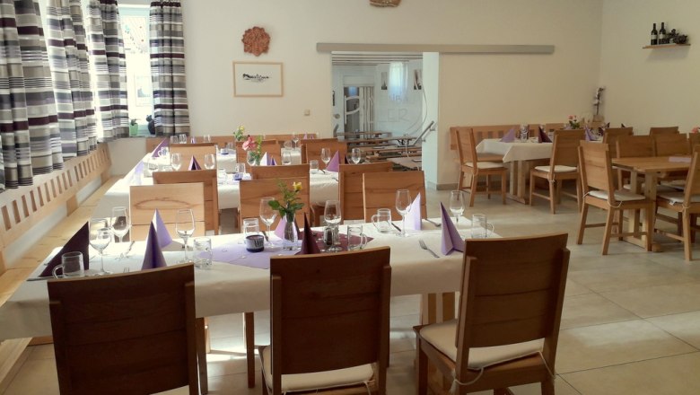 Piller_Heurigenlokal(c)Fam_Piller_OK_780x440, &copy; Familie Piller