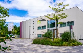 College Garden, © Seer Media Ltd.