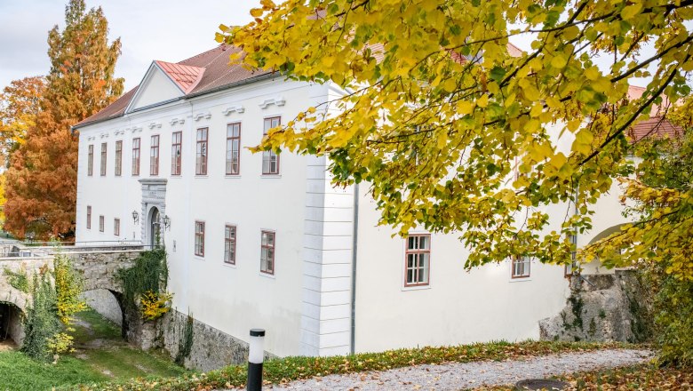 St. Peter/Au Castle, © Uschi Wolf