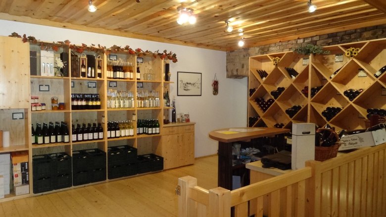 Wine shop, © Öhlzelt