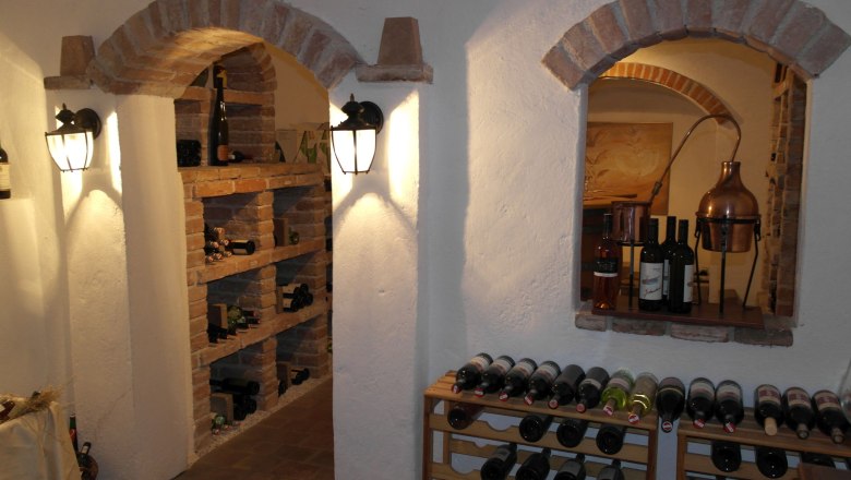 Wine cellar, © Besta Betriebs GmbH