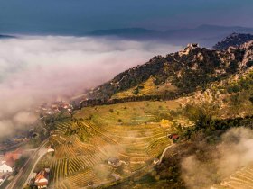 D&uuml;rnstein im Nebel, &copy; Donau N&Ouml; Tourismus/Robert Herbst