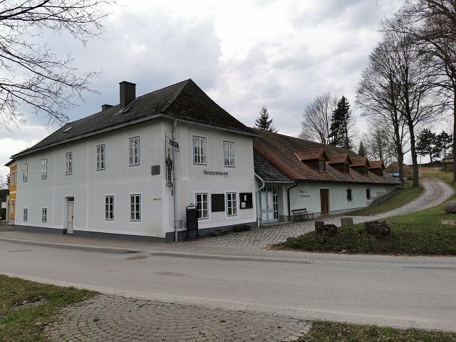 Vlastivědné muzeum a slatinný dům s minerální místností Kleinpertholz
