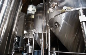 Fermentation tanks, © Doks Brewery