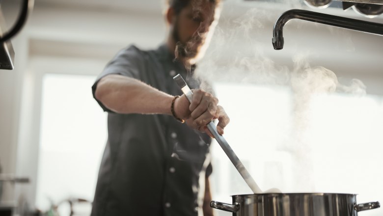 0080_Moststraße_Allhartsbergerhof_20250409-31658-001, © Moststraße, dochbodnliacht