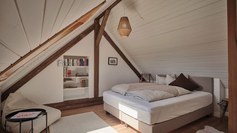 Ložnice, ovocn&yacute; sad, &copy; Mathias Lixl / lixl.com