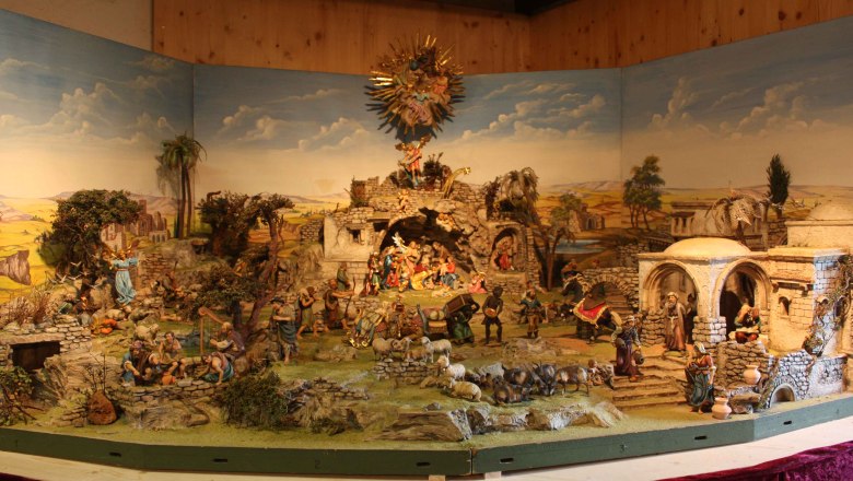 alpenl. Nativity scene, &copy; Ronny Fras