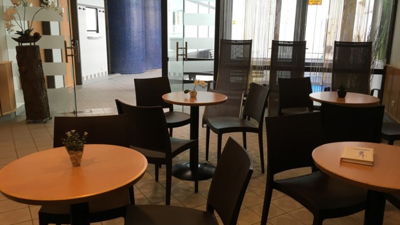 Buffet area-Sauna-1, &copy; Freizeitzentrum Ybbs