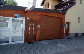 View of the street "Zum Scheibenstand 11", © michlfarm