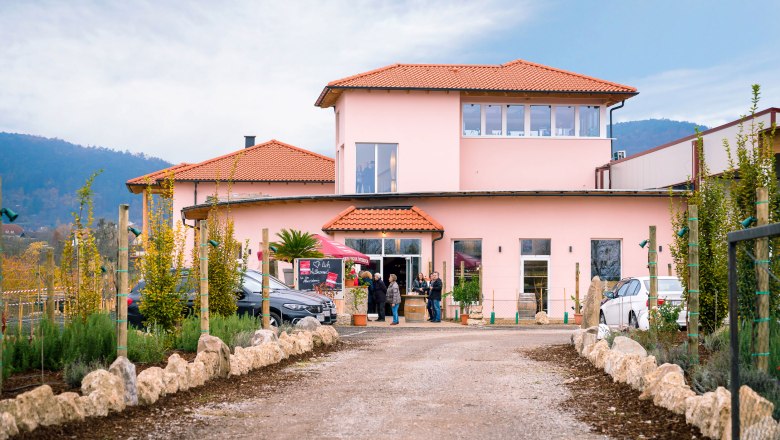 Obchod Obsthof & Weingut Altenriederer, &copy; Egon Fischer