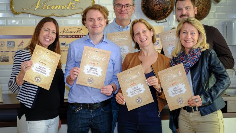 Teambuildingov&yacute; workshop &Scaron;v&eacute;dsk&eacute; bomby, &copy; Niemetz Schwedenbomben