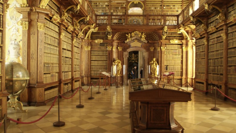 Library in Melk Abbey, © Steve Haider
