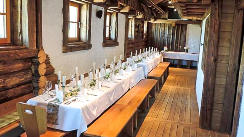 Latschen-Alm inside, © Elfriede Kronsteiner