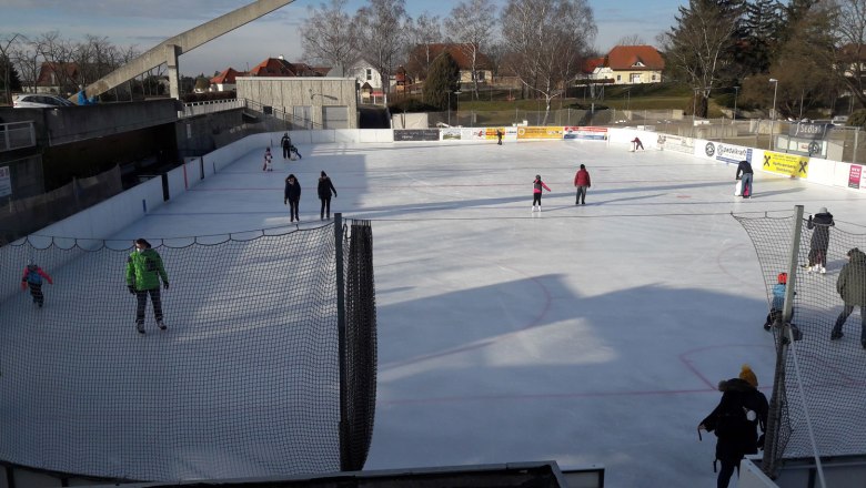 Stockerau ice rink, &copy; Erholungszentrum Stockerau, Guenter Lehner