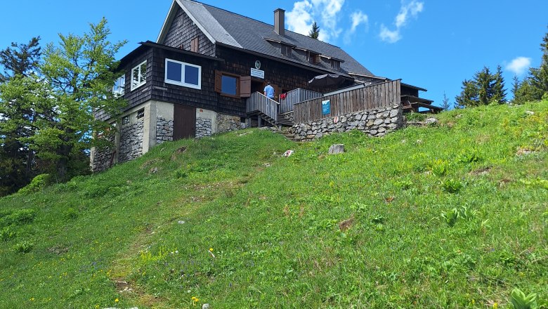 Waldfreundehütte Obersberg (c)Stefanie Gaulhofer, © TVB Semmering-Rax-Schneeberg