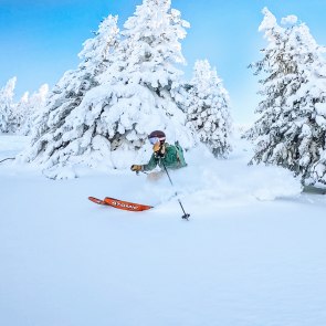 Skifahren auf Neuschnee am Hochkar, © zivot s bambulkama
