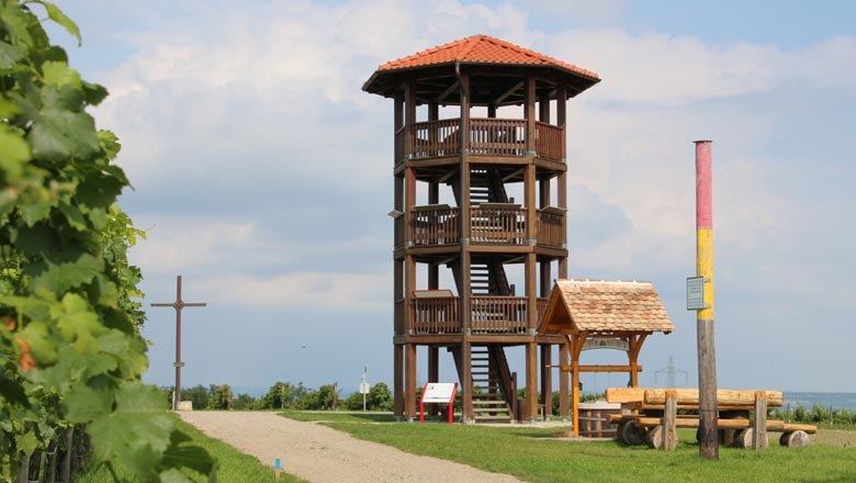 Aussichtsturm und Trinkbrunnen, © Gemeinde Sitzendorf/Schmida