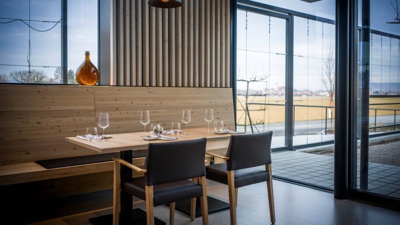 Tabulka živin, &copy; robert herbst