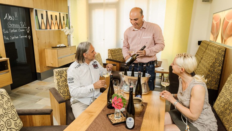 Martin Donabaum na ochutnávce vín ve vinařství